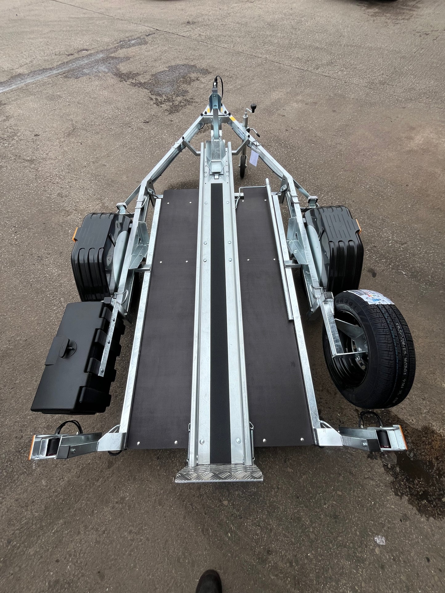 Debon MOTO 1 Motorcycle Trailer – Premium Motorcycle Trailer for Safe, Easy Transport