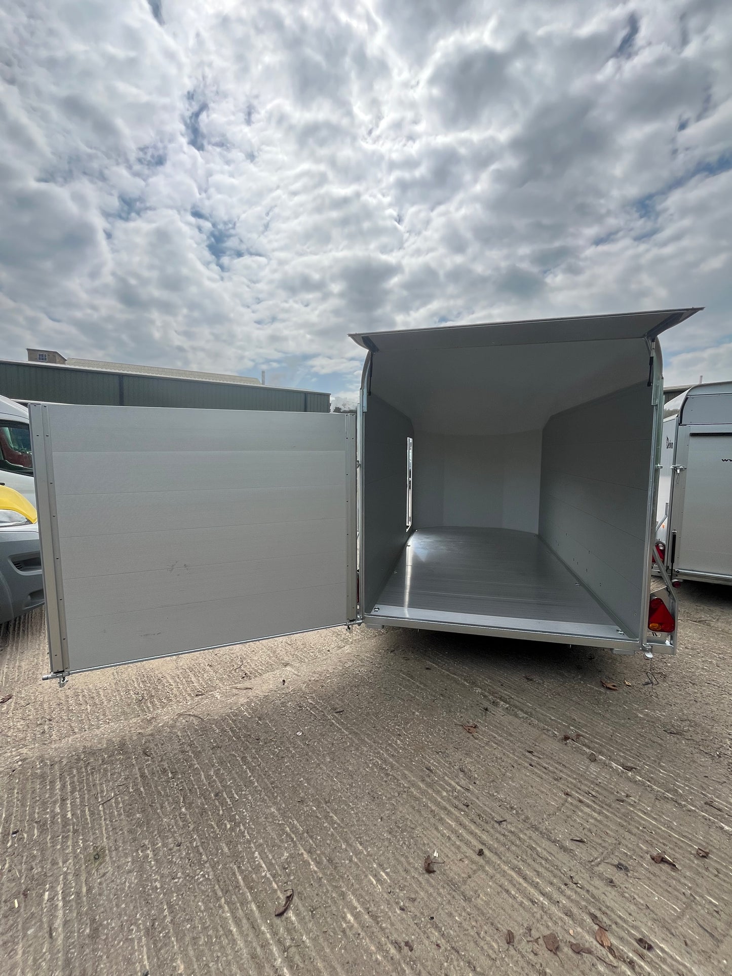 Debon C700 Box Trailer | Large Lightweight Enclosed Cargo Trailer for Sale