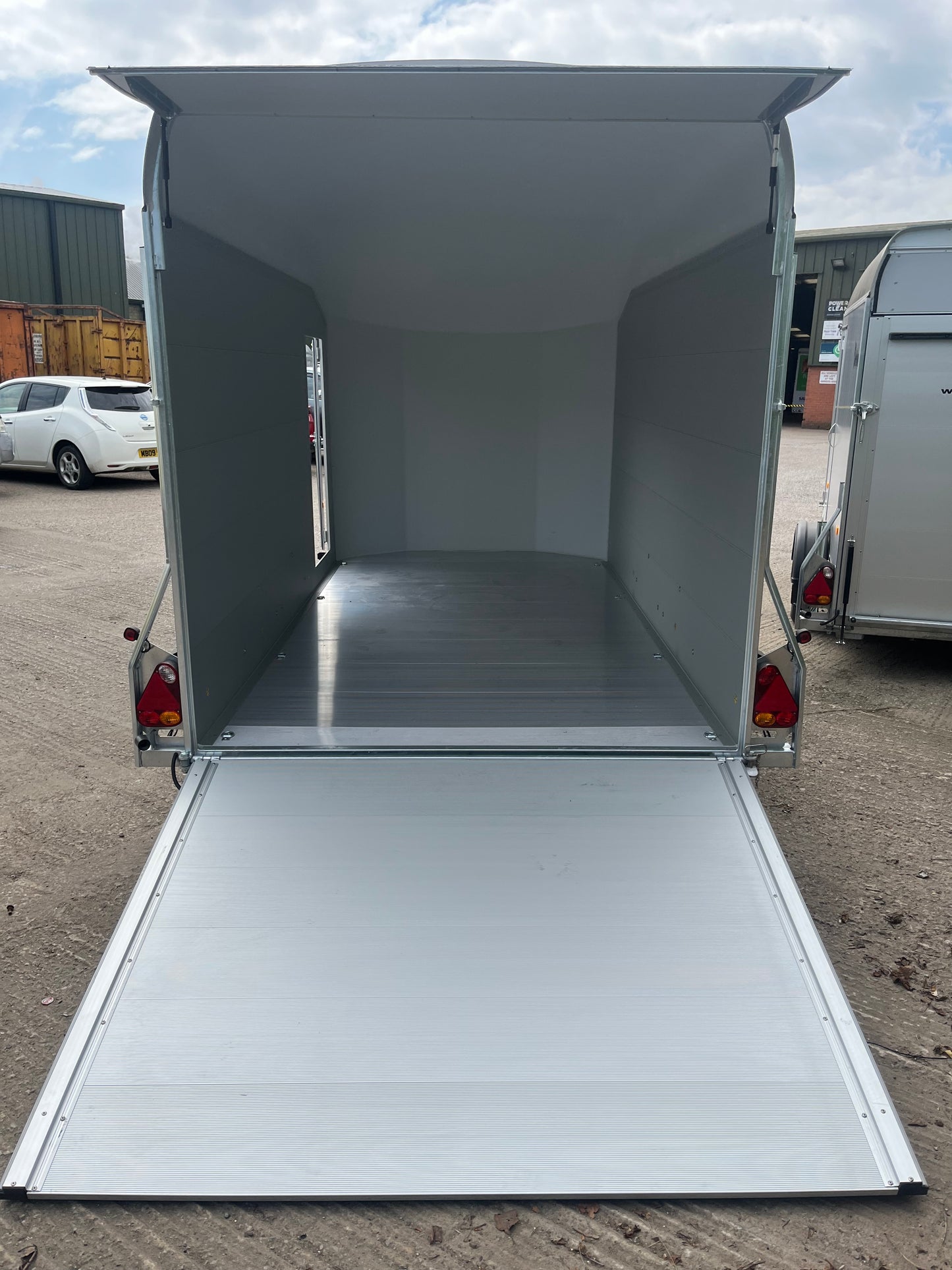 Debon C700 Box Trailer | Large Lightweight Enclosed Cargo Trailer for Sale