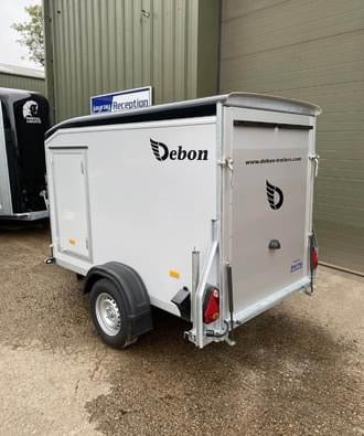 Debon C255 Box Trailer