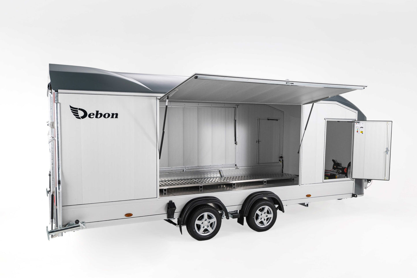 Debon C2000 Enclosed Car Transporter Box