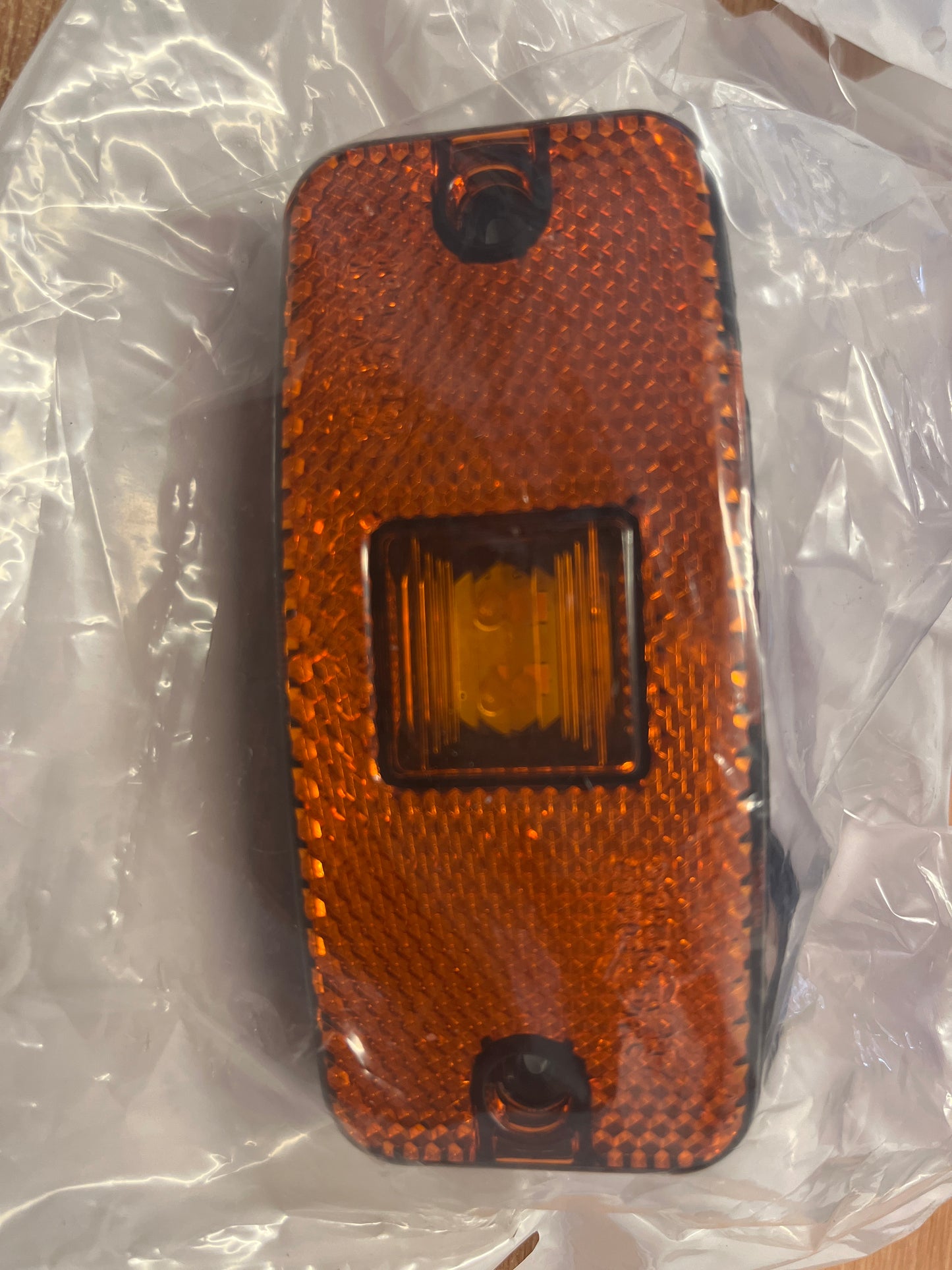 Amber LED side marker lamp MP8575B