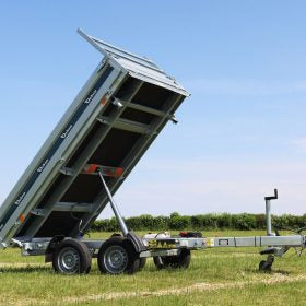 Debon PW2.4 Three Way Tipper Trailer