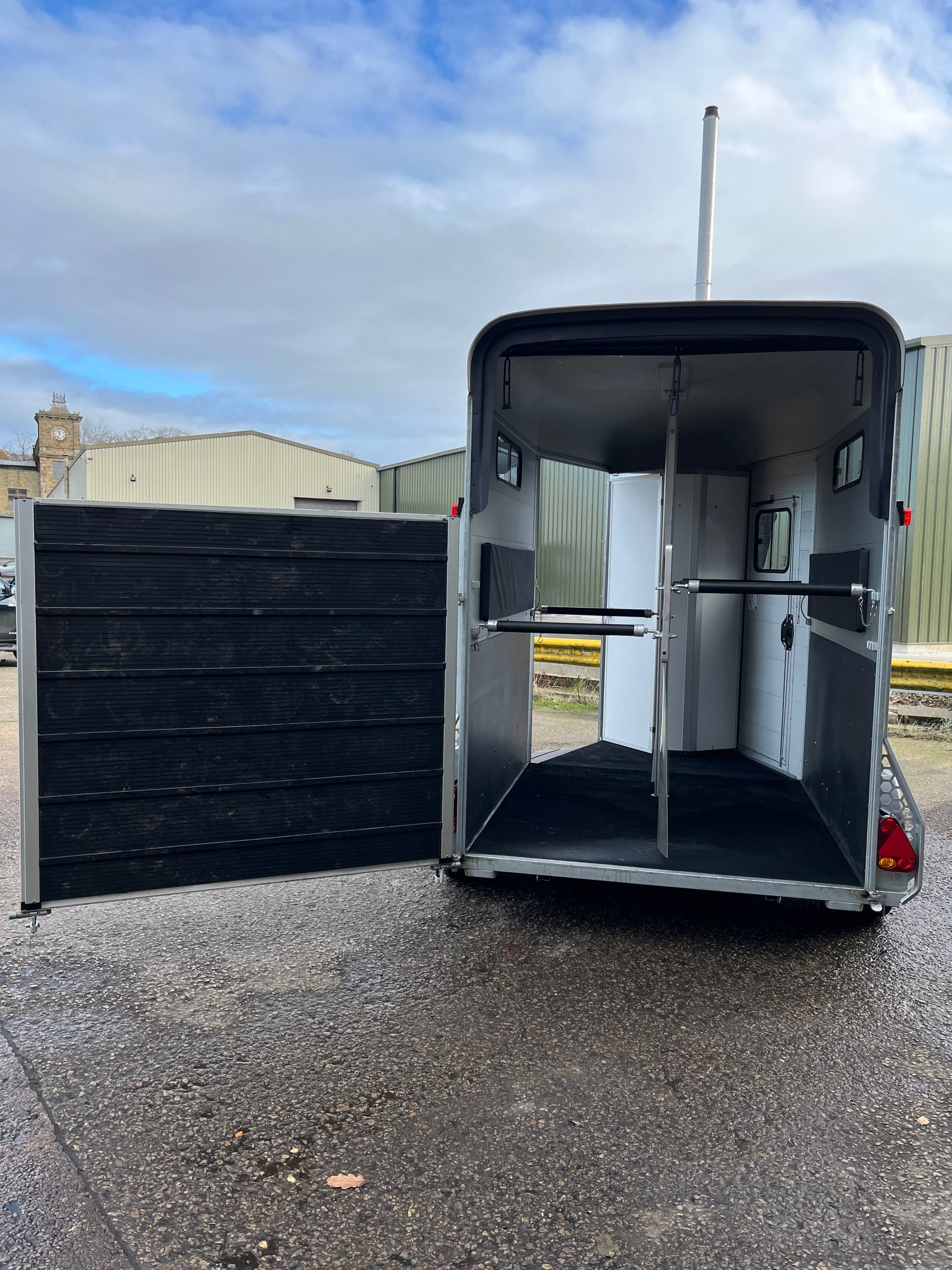 Rear Barn Door for Access on Cheval Liberté Touring Country Horse Trailer – 30th Edition