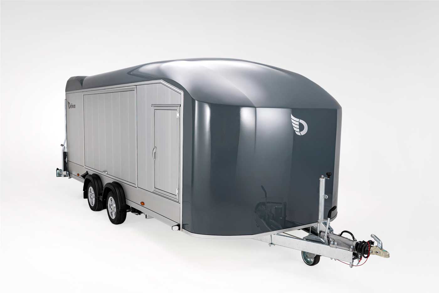 Debon C2000 Vehicle Transporter Showing Aerodynamic Design