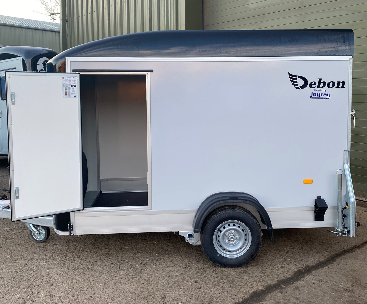 Debon C300 Box Trailer – Durable, Lightweight, and Built for Professionals