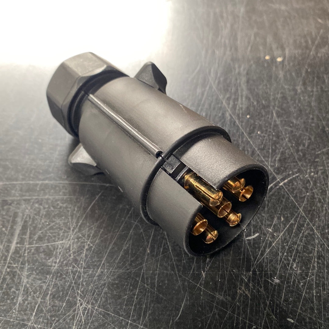 7 pin trailer plug