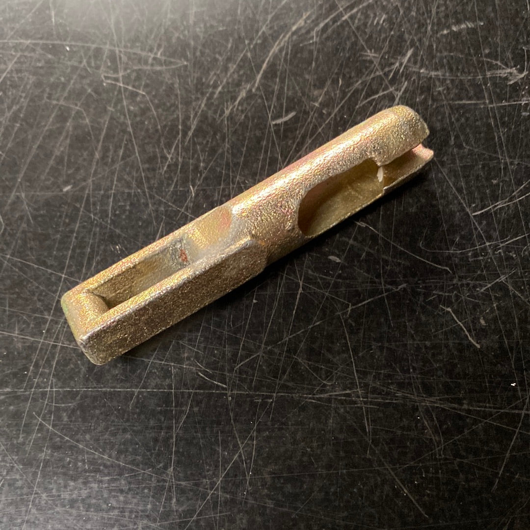 Brake cable eyelet for Knott & Ifor Williams