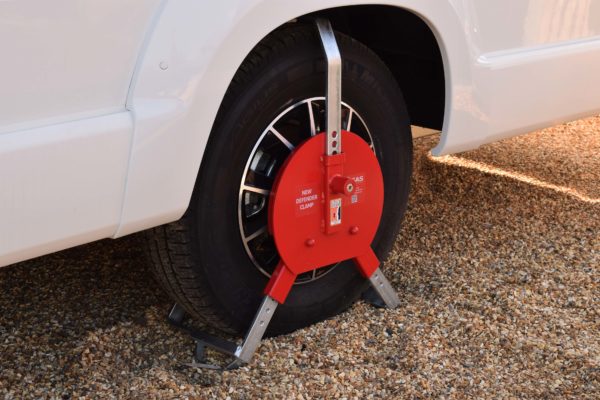 SAS New Defender Large Wheel Clamp