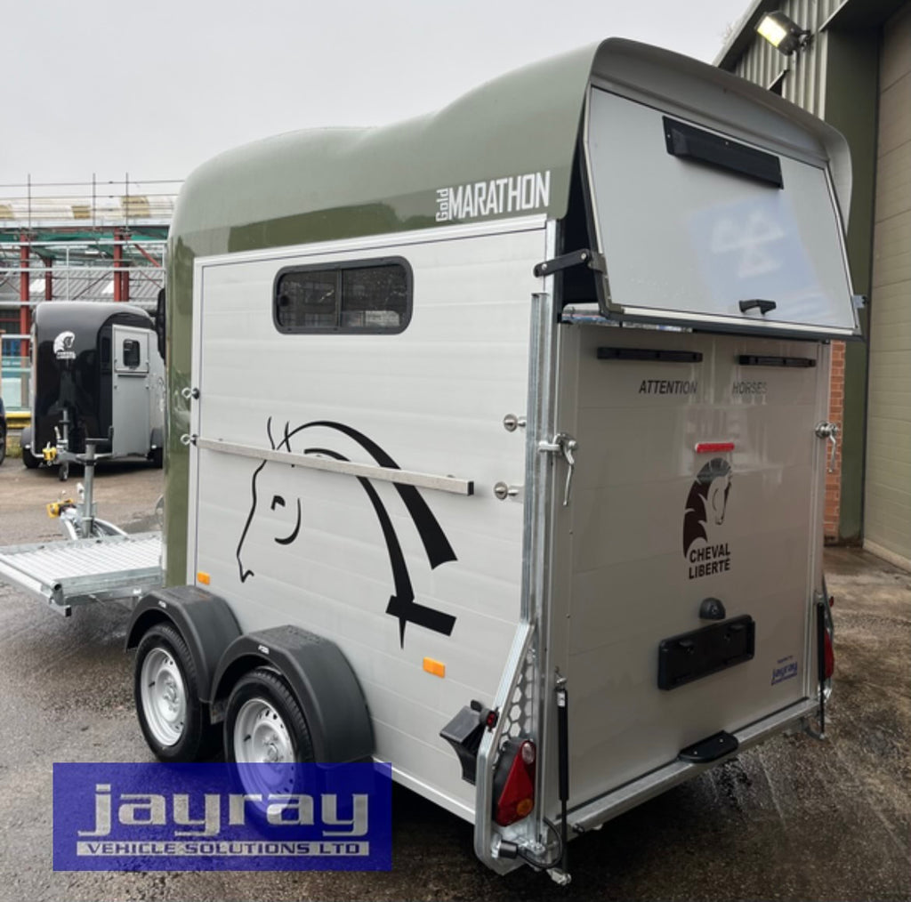 Cheval Liberté Gold Marathon Horse and Carriage trailer