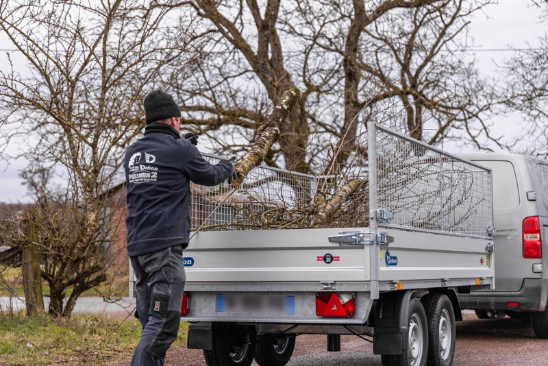 Debon PW1.2 twin axle rear tipping trailer - 2600kg