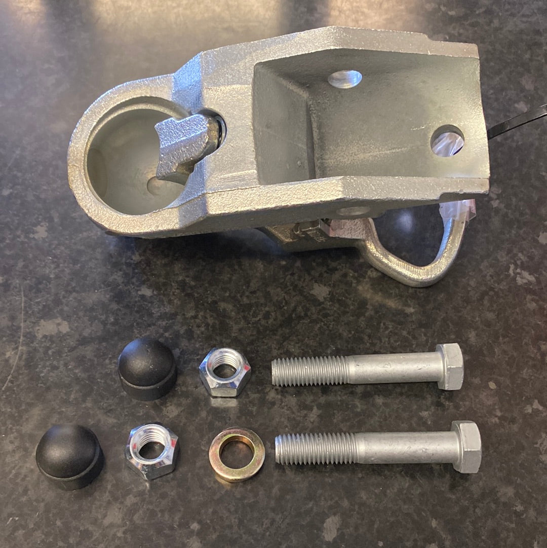 Knott lockable hitch 50mm ball to suit Ifor Williams horse trailers