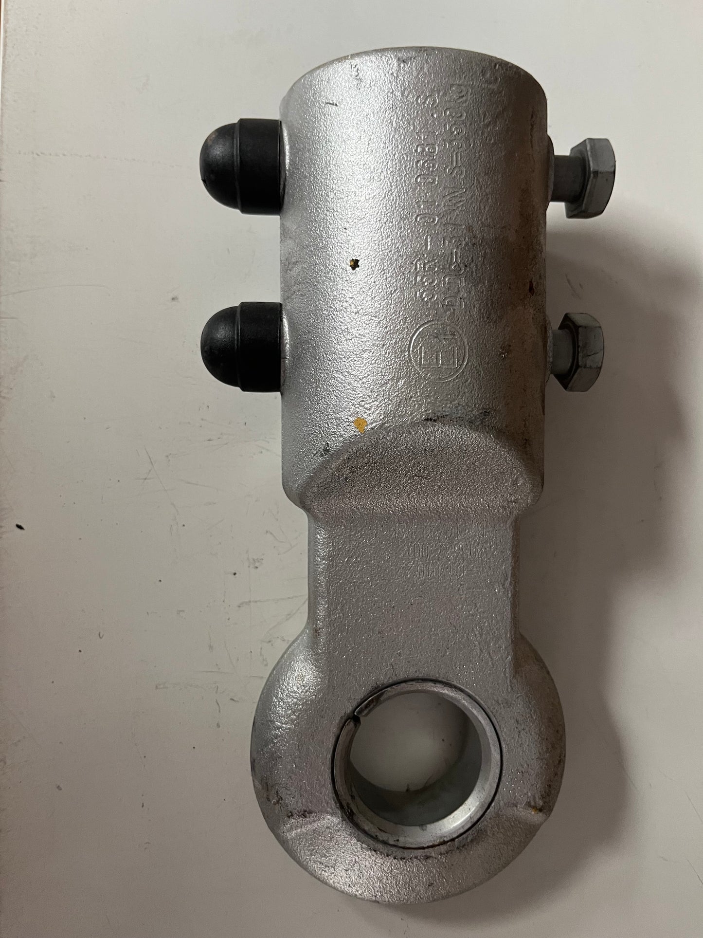 Pin hitch coupling