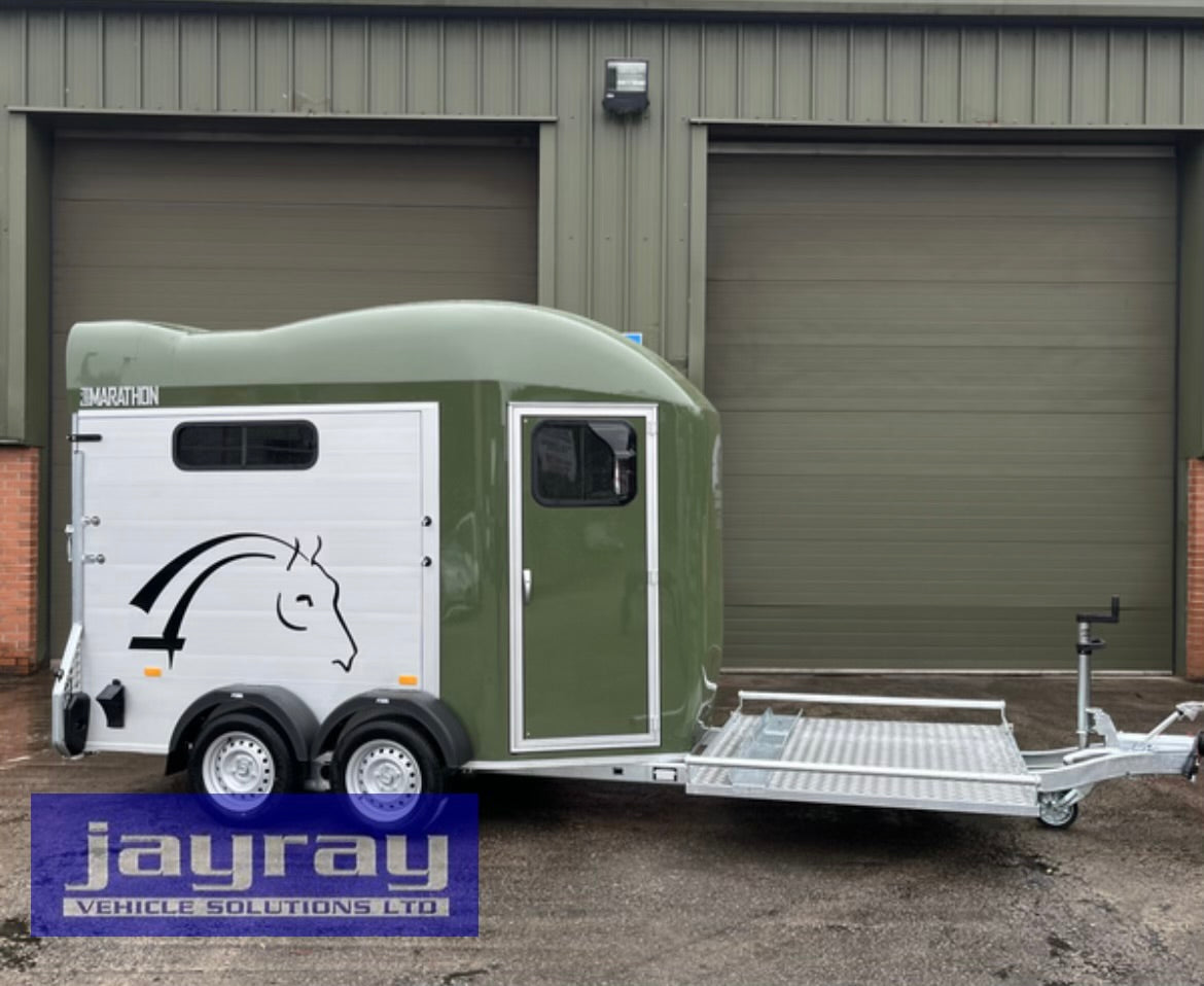 Cheval Liberté Gold Marathon Horse and Carriage trailer