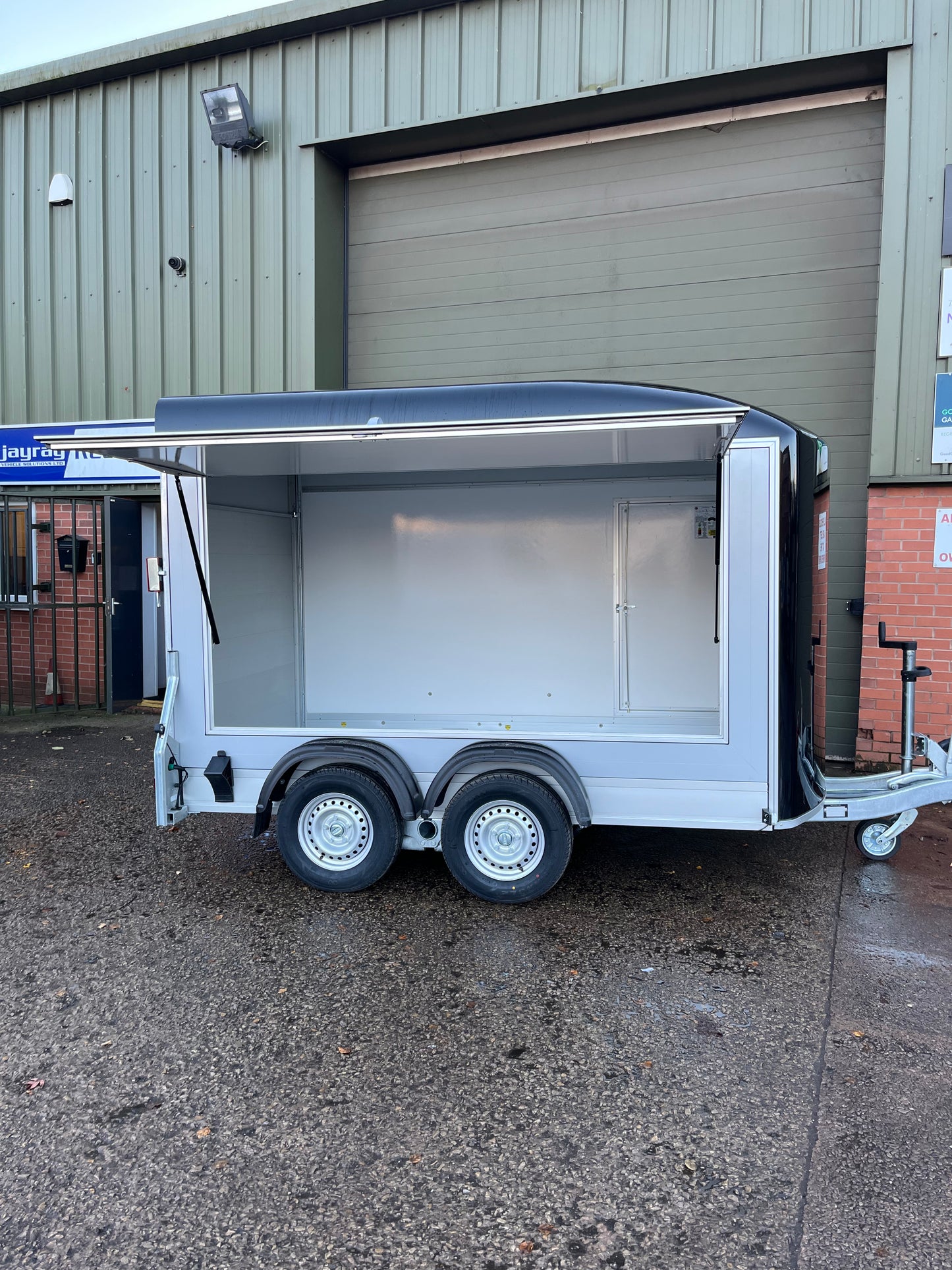 Debon C500 Box Trailer With Side Opening Hatch.