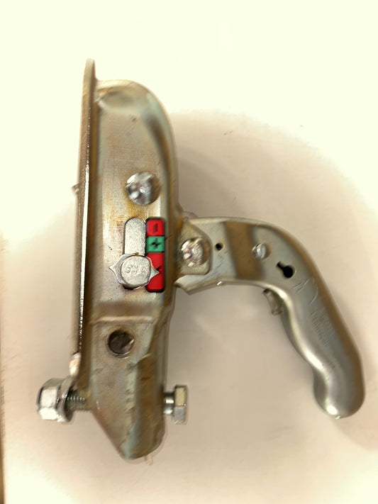 Debon 1300kg hitch coupling