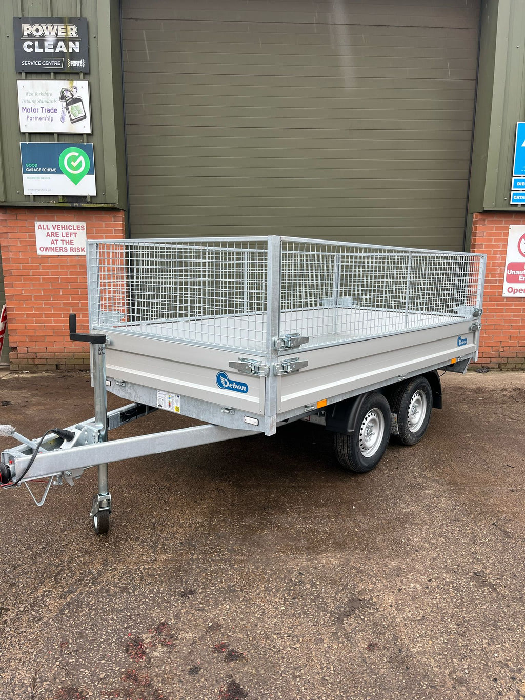 Debon PW1.2 Electric Tipper Trailer – Heavy-Duty Performance, Effortless Tipping