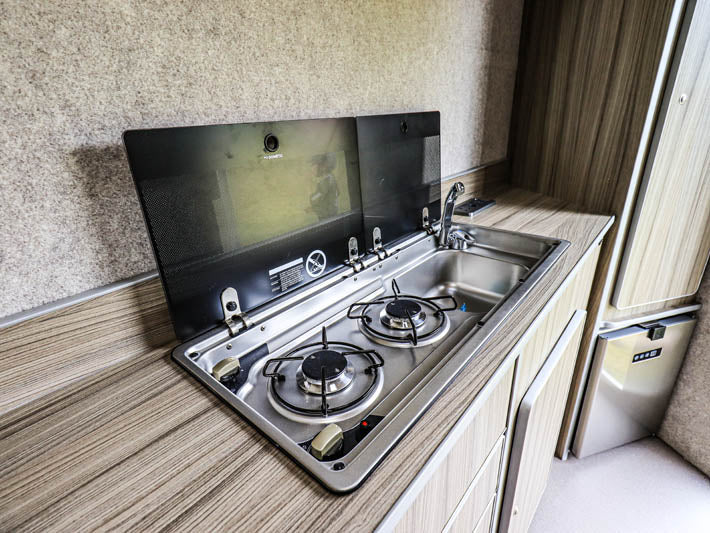 Cheval Liberté Maxi 3 Living - Iconic. Premium 3 horse trailer with luxury for overnight stays.
