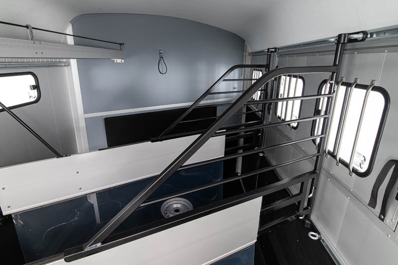 Cheval Liberté Maxi 3 Living - Iconic. Premium 3 horse trailer with luxury for overnight stays.
