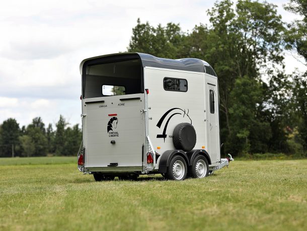 Cheval Liberté Touring Country - 2 Horse Trailer